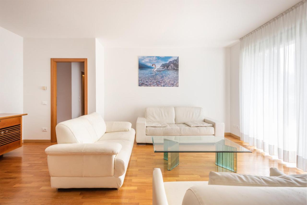 Appartamenti Gabry Riva del Garda Buitenkant foto